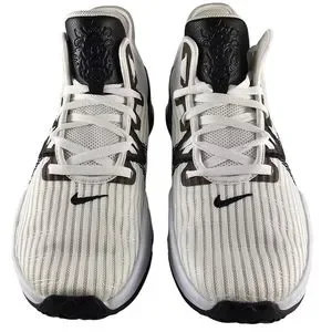 NWT Nike LeBron Witness 6 Men\'s Size 12 White and Black Basketball Sneaker Shoes Nike LeBron Witness 6 White/Black LeBron James 2022  main image 2